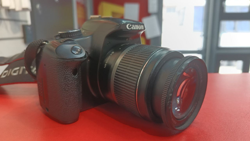 Фотоаппарат Canon DS126181