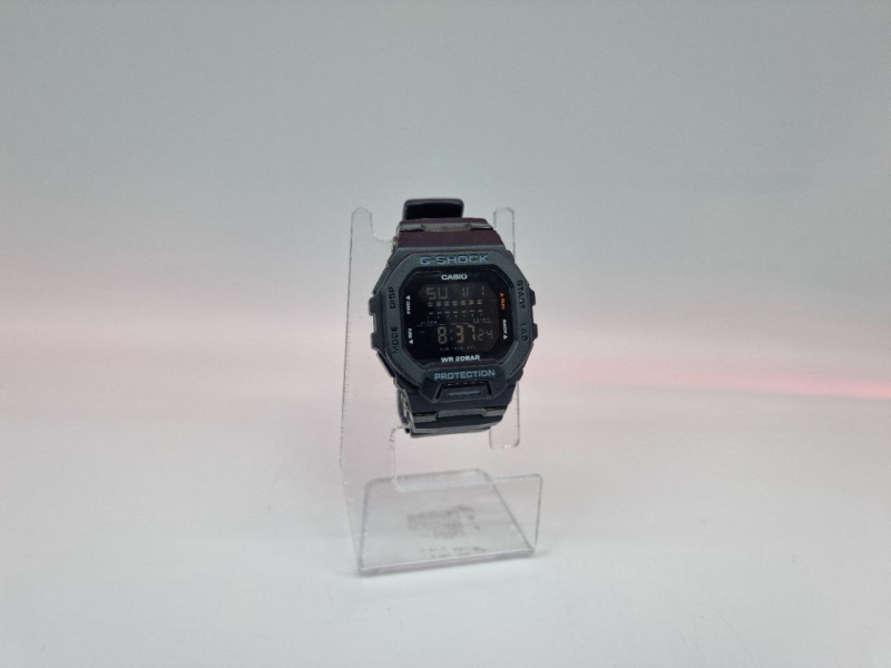 Часы наручные Casio G-SHOCK GBD-200