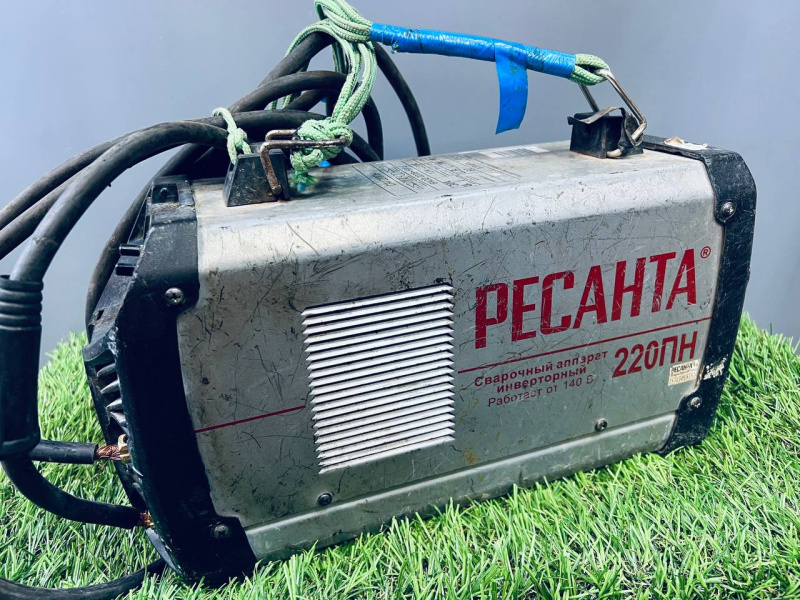 Сварочный аппарат - инвертор ММА Ресанта 220ПН