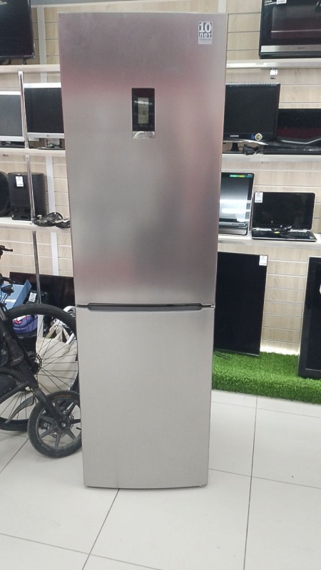 Холодильник Bosch KGN39VL1MR