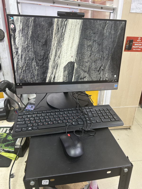 Моноблок Lenovo v530-22icb