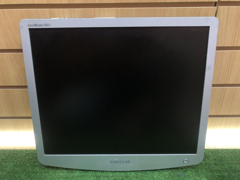 Монитор . Samsung 932