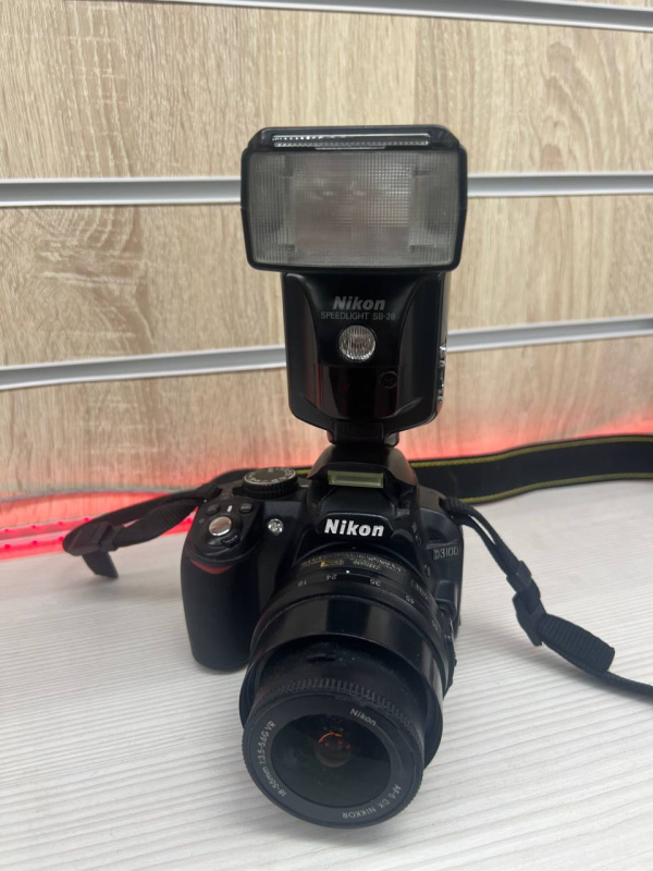 Фотоаппарат Nikon D3100