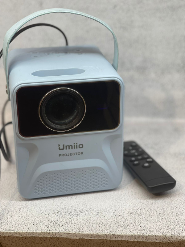 Проектор Umiio p860