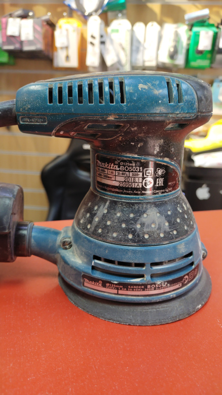 Шлифмашинка Makita ВО5031